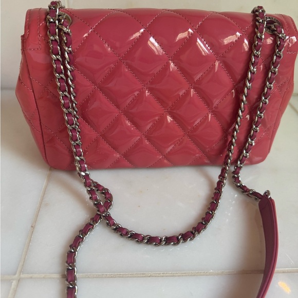Chanel CocoShine Small Flap Bag LIKE NEW - Picture 3 of 16